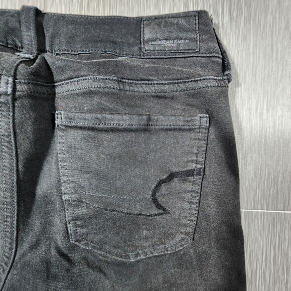American Eagle Womens Mid-Rise Jegging Black Denim Jeans Distressed Size 4 - Picture 9 of 12